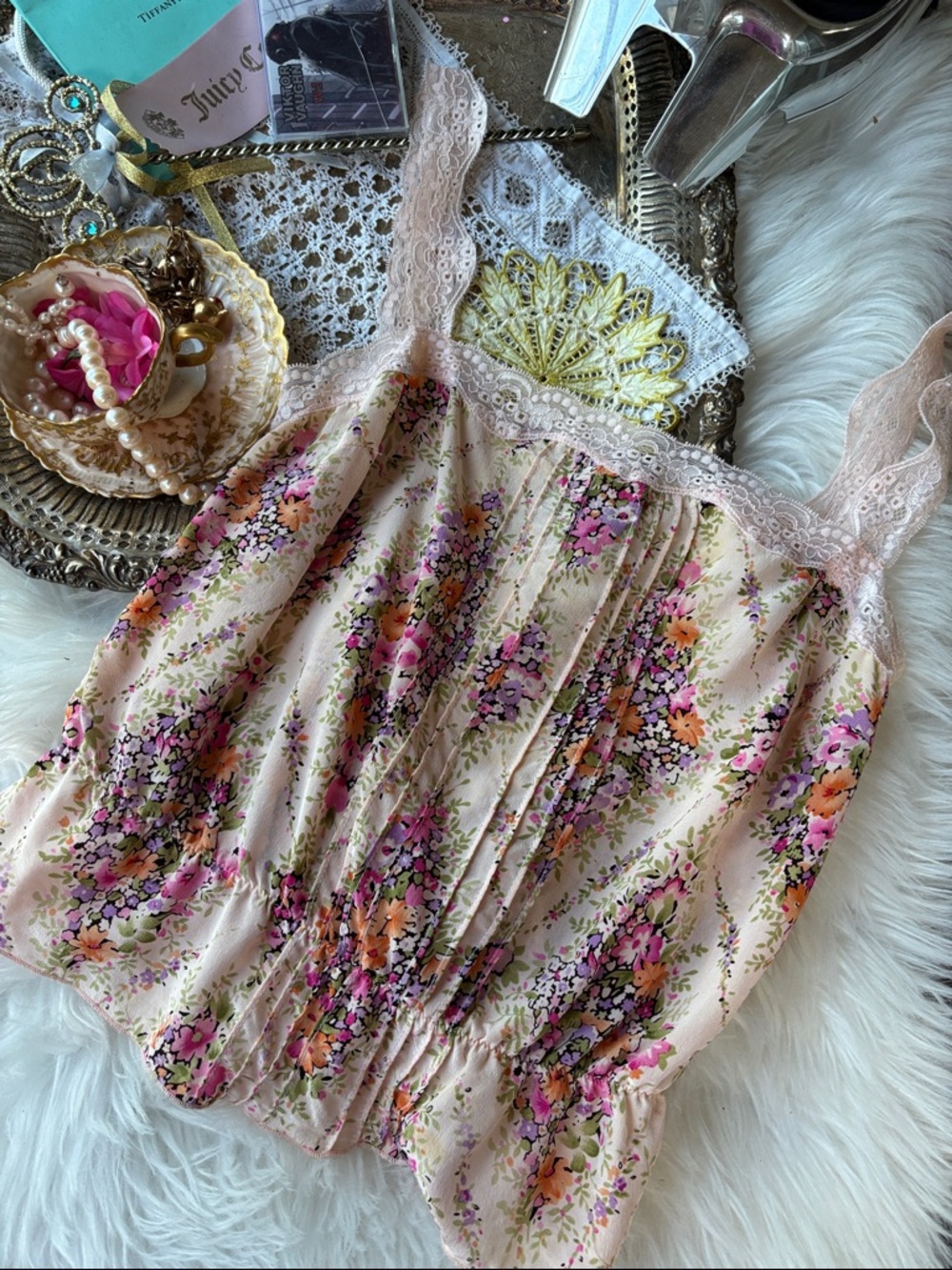 Vintage Y2K Bebe Silk Floral Lace Cami Cropped Small Pink Cream Tank Top Blouse